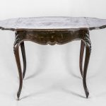 Tavolino a bandelle in legno di palissandro. Francia seconda metà ‘800