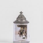 Boccale in vetro pitturato con cattura di Andreas Hofer, coperchio in peltro lavorato. Tirolo, inizi'800